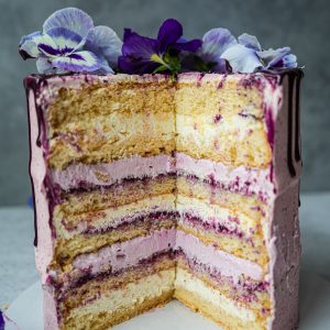 Tortas "Baltasis serbentas"