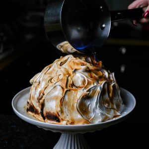 Egzotinis Medaus Tortas Flambe video pamoka