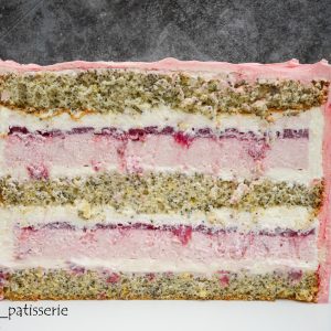 Braškių tortas su Sūrpyragiu "Braškių cheesecake"receptas