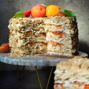 Napoleon cake.Apricots,caramel, amaretto. In English .Recipes